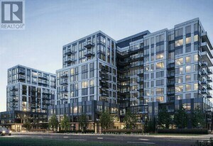 7439 Kingston Rd in Toronto, ON - Building Photo