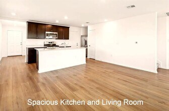 7108 Spotted Leaf Way in Del Valle, TX - Building Photo - Building Photo