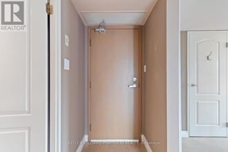 97 Lawton Blvd in Toronto, ON - Building Photo - Building Photo