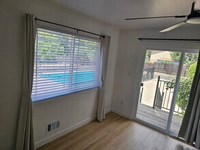 9282 Mosquito Rd in Placerville, CA - Building Photo - Building Photo