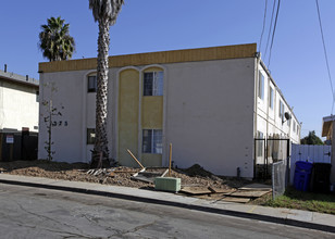 49th Street Apartments in San Diego, CA - Building Photo - Building Photo