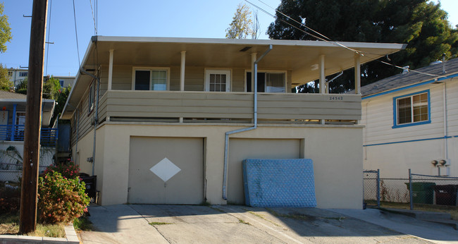 24542-24544 Leona Dr in Hayward, CA - Building Photo - Building Photo