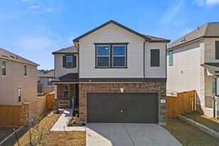 232 Robert Hightower Dr in Jarrell, TX - Building Photo