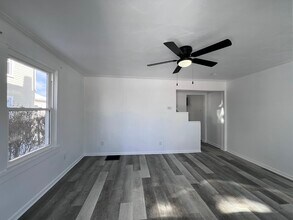 866 Miller Ave in Clairton, PA - Building Photo - Building Photo