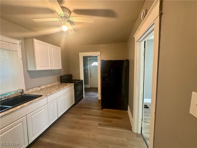 property at 2302 9th St SW