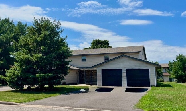 property at 1613 Redwood Dr