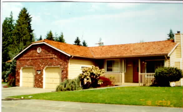 4033 134th Pl SW in Lynnwood, WA - Building Photo