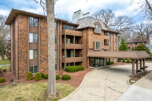 4323 Grand Ave in Des Moines, IA - Building Photo