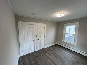 174 Lamson St in West Haven, CT - Building Photo - Building Photo