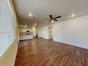 724 Sienna Rising Dr in North Las Vegas, NV - Building Photo - Building Photo