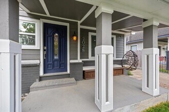 2028 Gostick St in Houston, TX - Building Photo - Building Photo