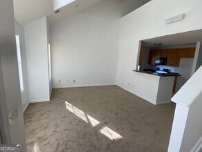 120 Chastain Cir in Newnan, GA - Building Photo - Building Photo