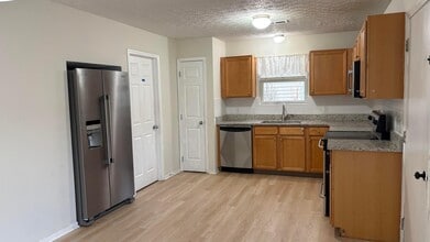 133 Feathertip Ln in Lewis Center, OH - Building Photo - Building Photo