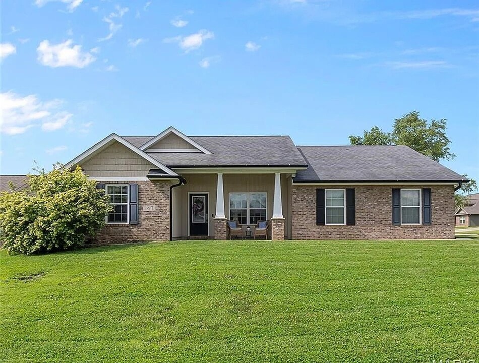 147 Old Towne Ln in Cape Girardeau, MO - Building Photo