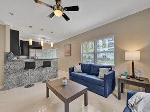 37 Hendricks Isle, Unit SI ID1504010P in Fort Lauderdale, FL - Foto de edificio - Building Photo