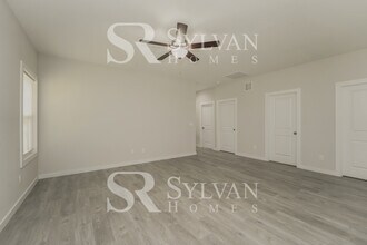 8621 Reedy Creek Rd in Charlotte, NC - Building Photo - Building Photo