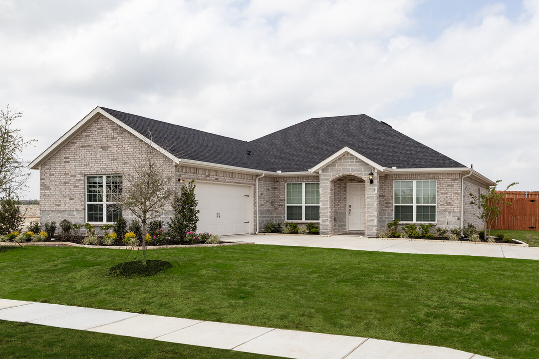 401 Ginger Ave in Anna, TX - Building Photo