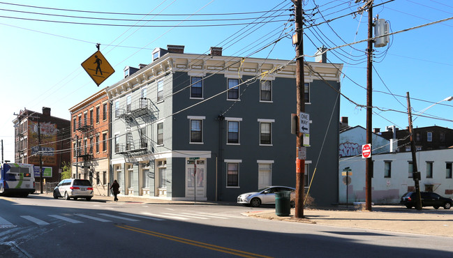 41 E McMicken Ave in Cincinnati, OH - Building Photo - Building Photo