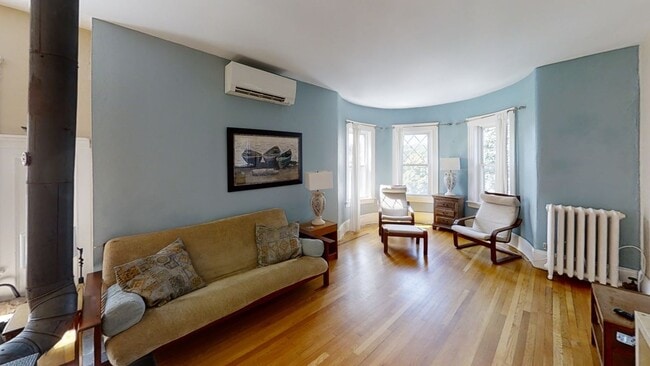 307 Tappan St in Brookline, MA - Building Photo - Building Photo