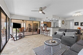 14790 Eagle Ridge Dr in Ft. Myers, FL - Building Photo - Building Photo
