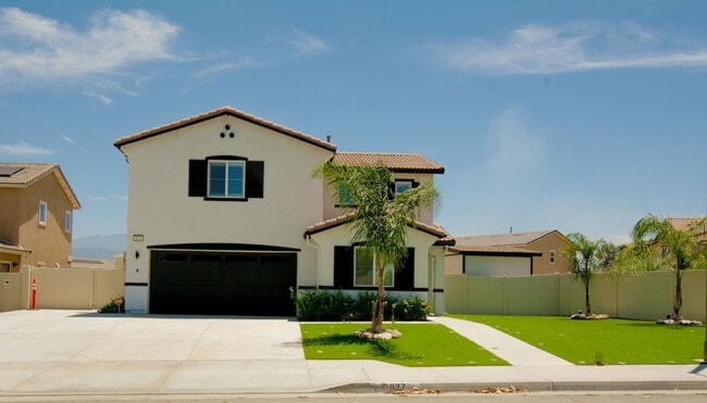 property at 827 Pine Ave