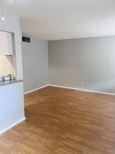 3224 Timmons Ln in Houston, TX - Building Photo - Building Photo