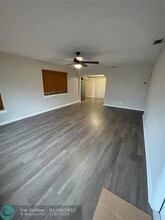 2629 Taft St in Hollywood, FL - Building Photo - Building Photo