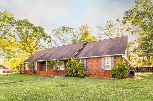 3301 Sams Way SE in Conyers, GA - Building Photo - Building Photo