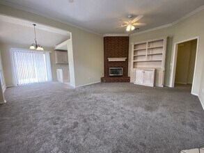 3770 Apex Ct in Norman, OK - Building Photo - Building Photo