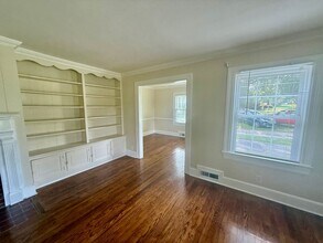 429 Banks St in Graham, NC - Building Photo - Building Photo