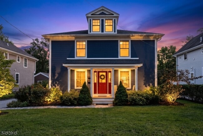 51 Summit Ave