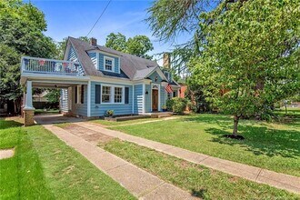 1717 Fort Bragg Rd in Fayetteville, NC - Building Photo - Building Photo