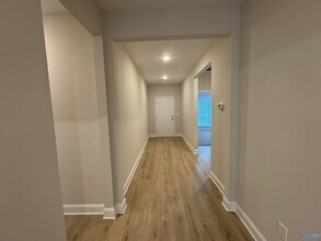 122 Burdine St in New Market, AL - Building Photo - Building Photo