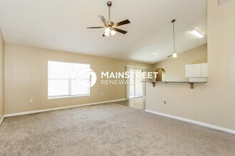 11958 Iron Creek Rd in Jacksonville, FL - Building Photo - Building Photo