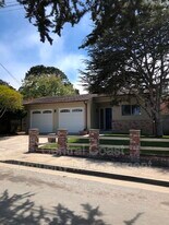 725 Lobos St in Monterey, CA - Building Photo