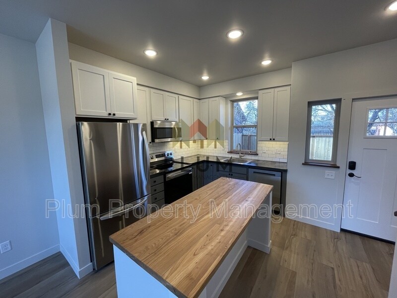 1125 S Catlin St in Missoula, MT - Building Photo
