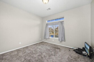 4854 Saddlewood Circle in Johnstown, CO - Building Photo - Building Photo