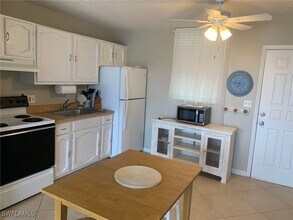 5500 Bonita Beach Rd SW in Bonita Springs, FL - Building Photo - Building Photo