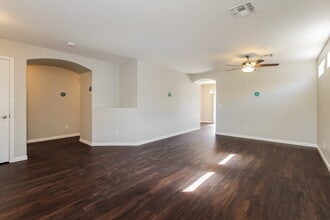 12337 W Rosewood Dr in El Mirage, AZ - Building Photo - Building Photo