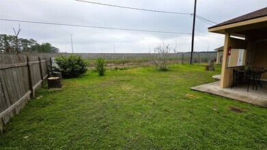 19122 Sears Dr in Humble, TX - Foto de edificio - Building Photo