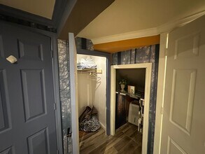 9 Wildwood Rd in Medford, MA - Foto de edificio - Building Photo