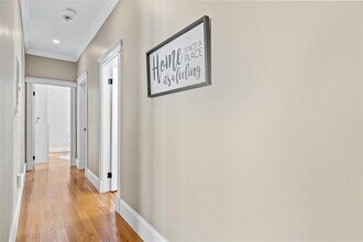 52 Stanley Ave, Unit 52 in Medford, MA - Building Photo - Building Photo