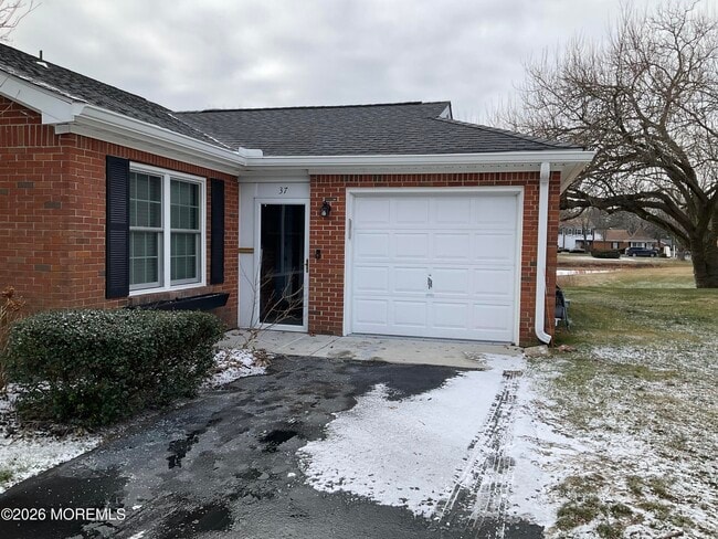 property at 37 Dogwood Dr