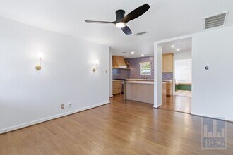 8324 Burrell Dr in Austin, TX - Building Photo - Building Photo