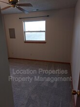 3904 W 10th Pl in Lawrence, KS - Building Photo - Building Photo