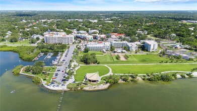 413 S Bayshore Blvd in Safety Harbor, FL - Building Photo - Building Photo