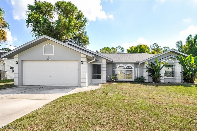 5204 Alametos Terrace in North Port, FL - Building Photo - Building Photo