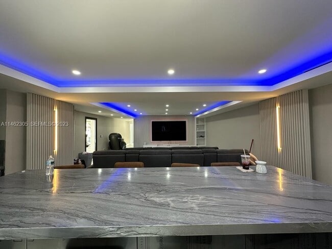 15 SW 124th Ave in Miami, FL - Building Photo - Building Photo