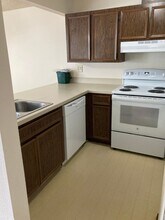 20056 30th Ave S in Seatac, WA - Building Photo - Building Photo