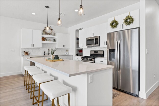 687 Guy Ln in Ivins, UT - Building Photo - Building Photo